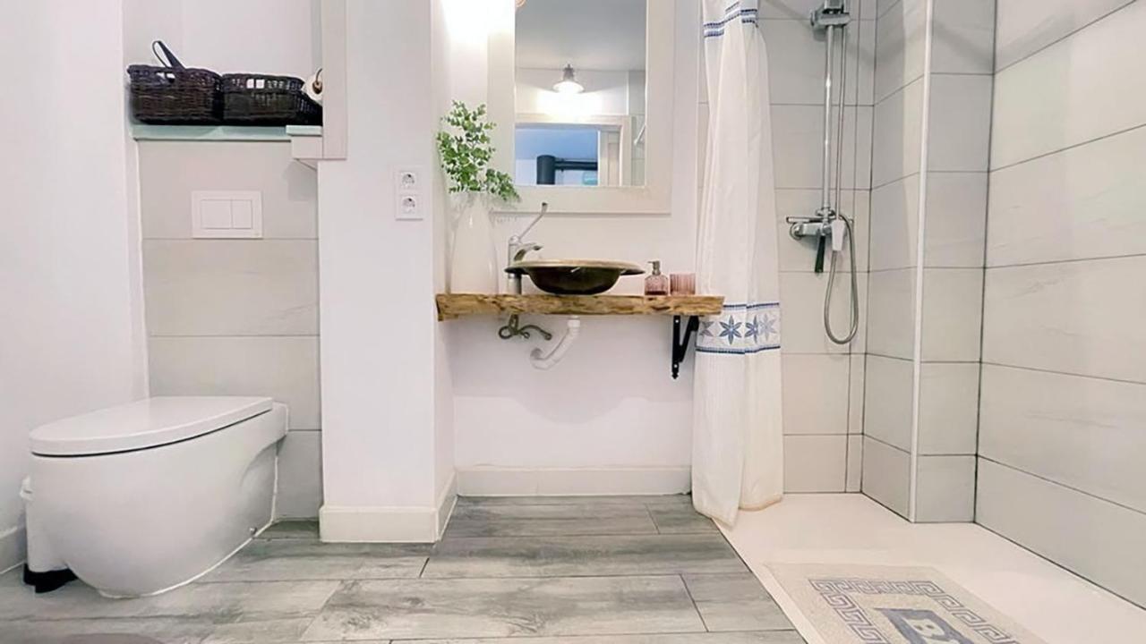 New Cozy Beach Apartment, Wifi Walencja Zewnętrze zdjęcie
